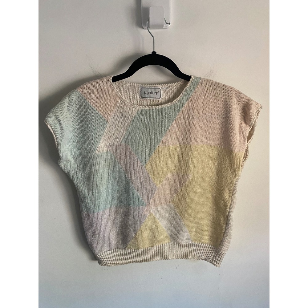 J Gallery Vintage Pastel Geometric Knit Sweater Sleeveless Crew Neck Cream